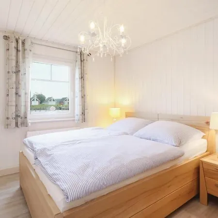 Holiday home Hus Rehkitz Wandlitz