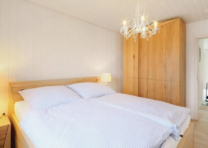 Holiday home Hus Rehkitz Wandlitz