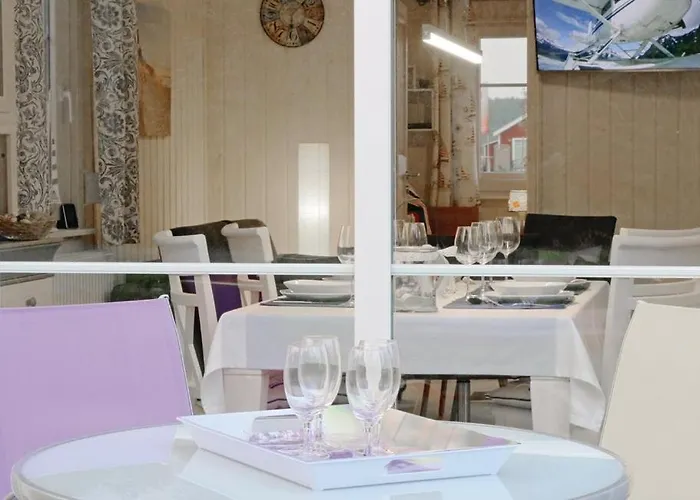 Holiday home Hus Rehkitz